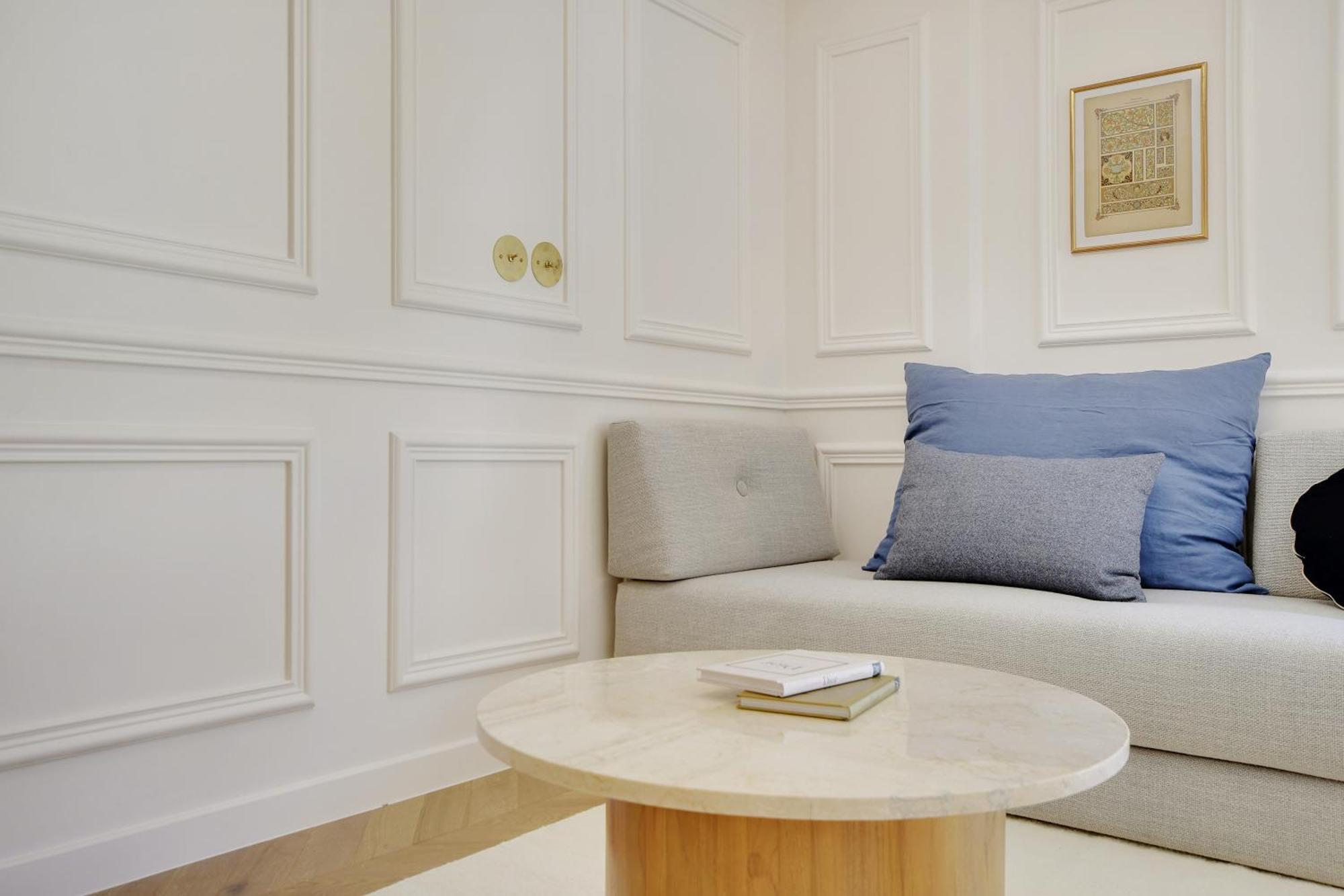 Oniri - Serviced Rue Furstenberg - Saint Germain Apartment
